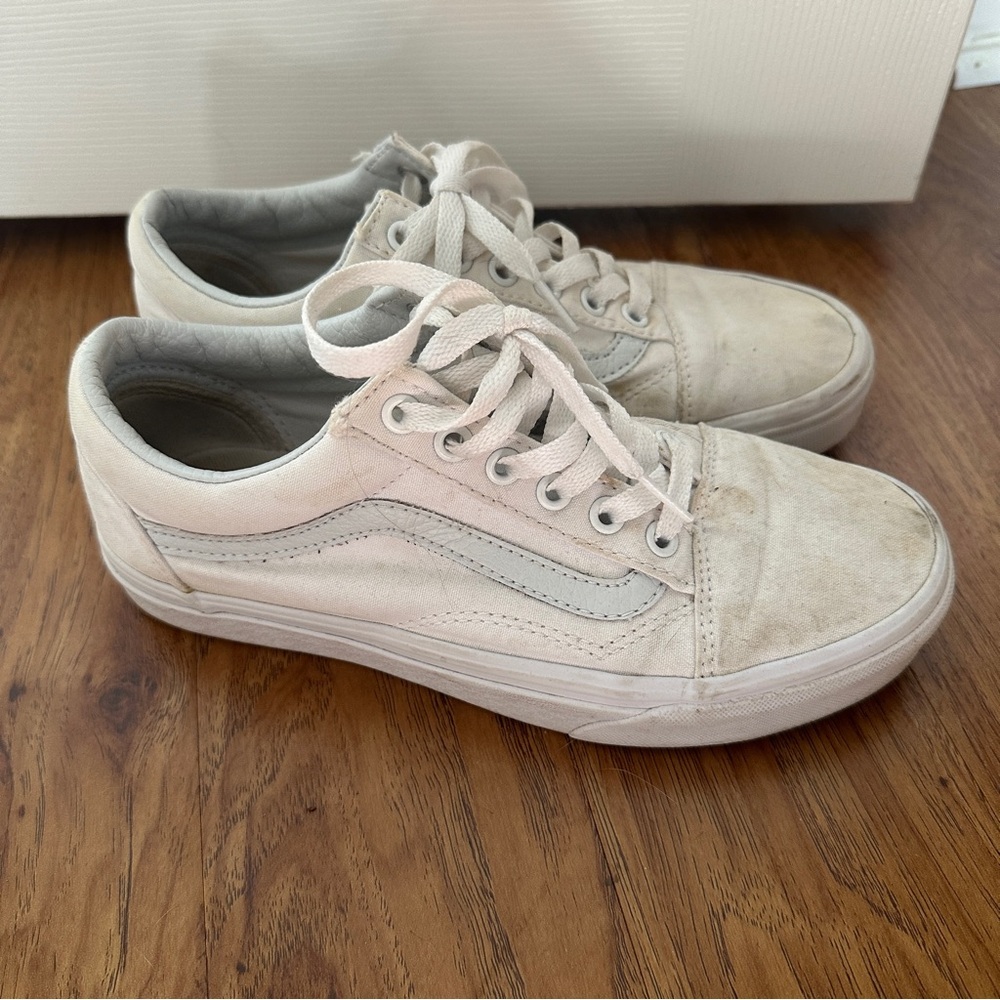 White Vans